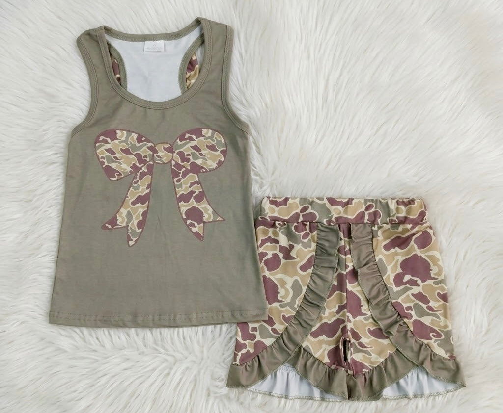 Bow Camo Outfit